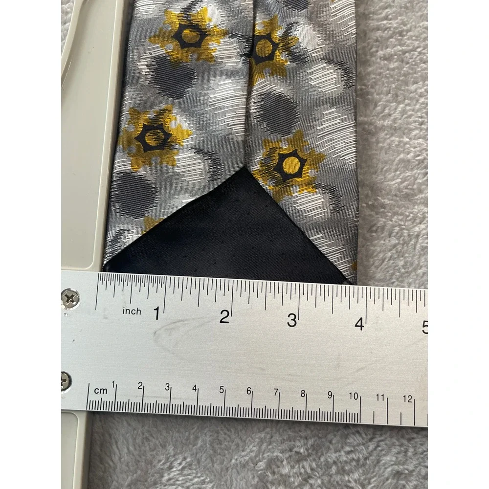 RSM Rochester Special Man‎ Tie, Gray Yellow Circle Floral, 100% Silk Necktie